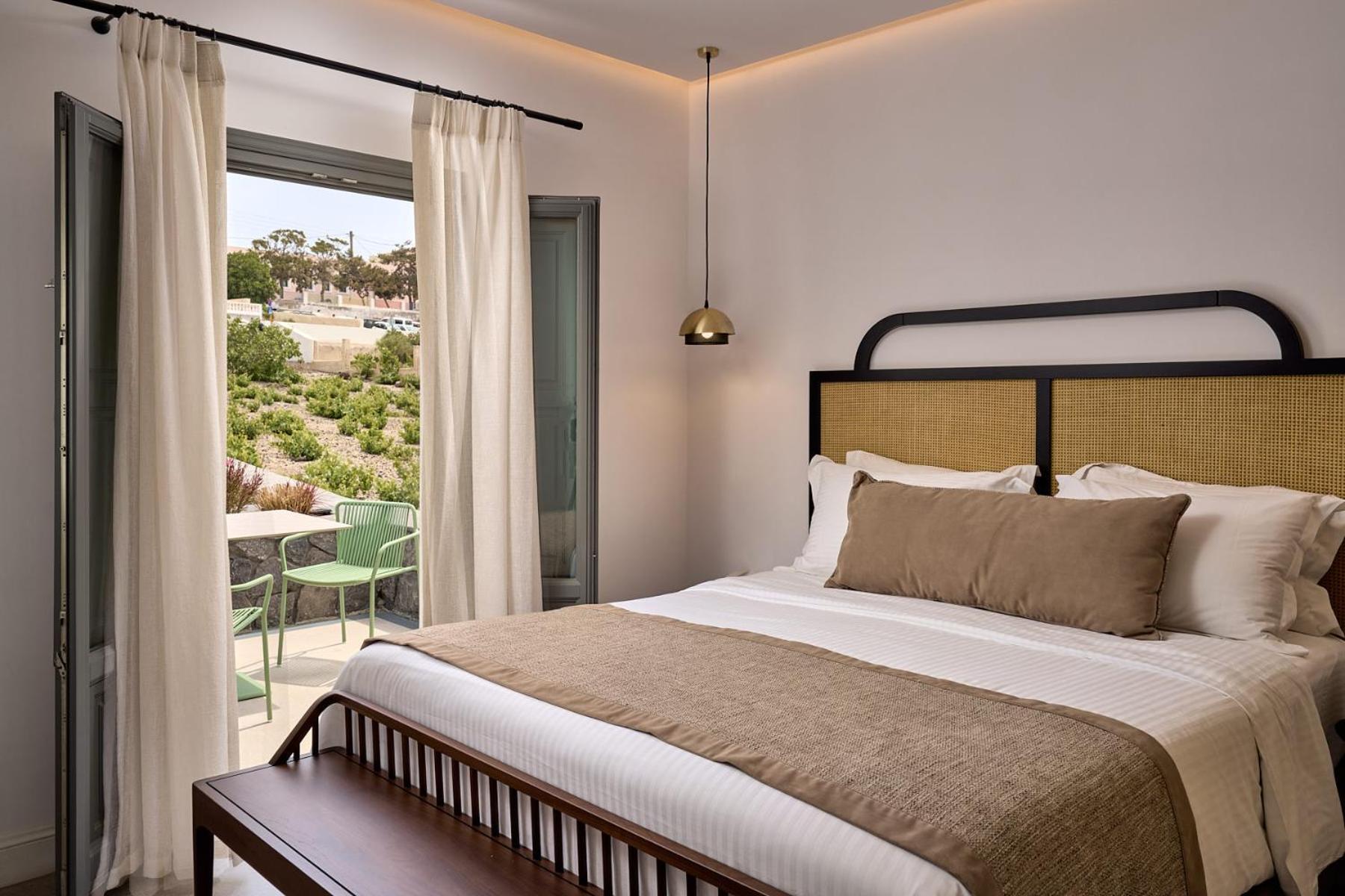 Alleys All-Suite Hotel & Spa Pyrgos Kallistis Bilik gambar