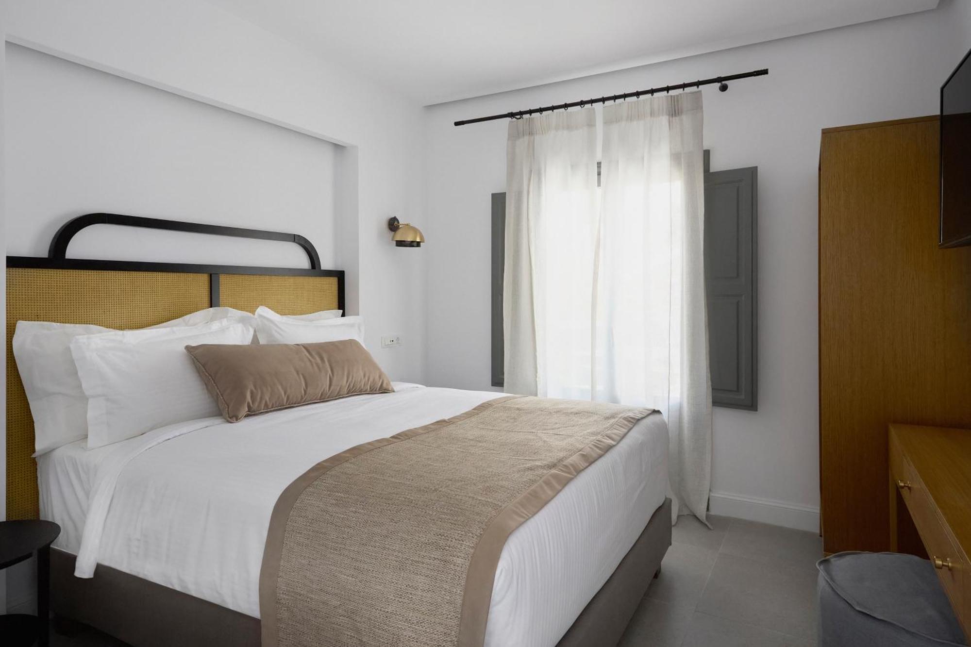 Alleys All-Suite Hotel & Spa Pyrgos Kallistis Bilik gambar