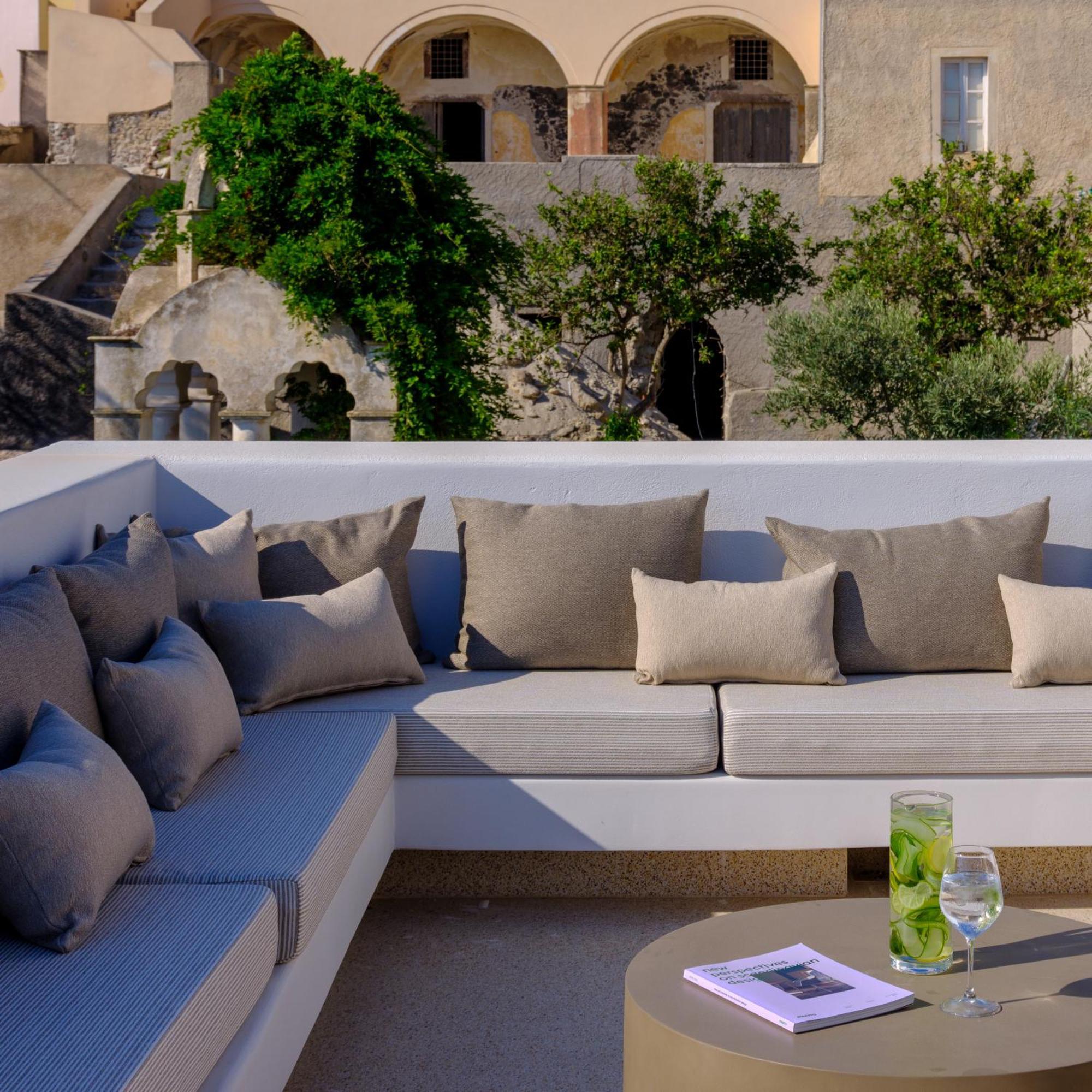 Alleys All-Suite Hotel & Spa Pyrgos Kallistis Luaran gambar